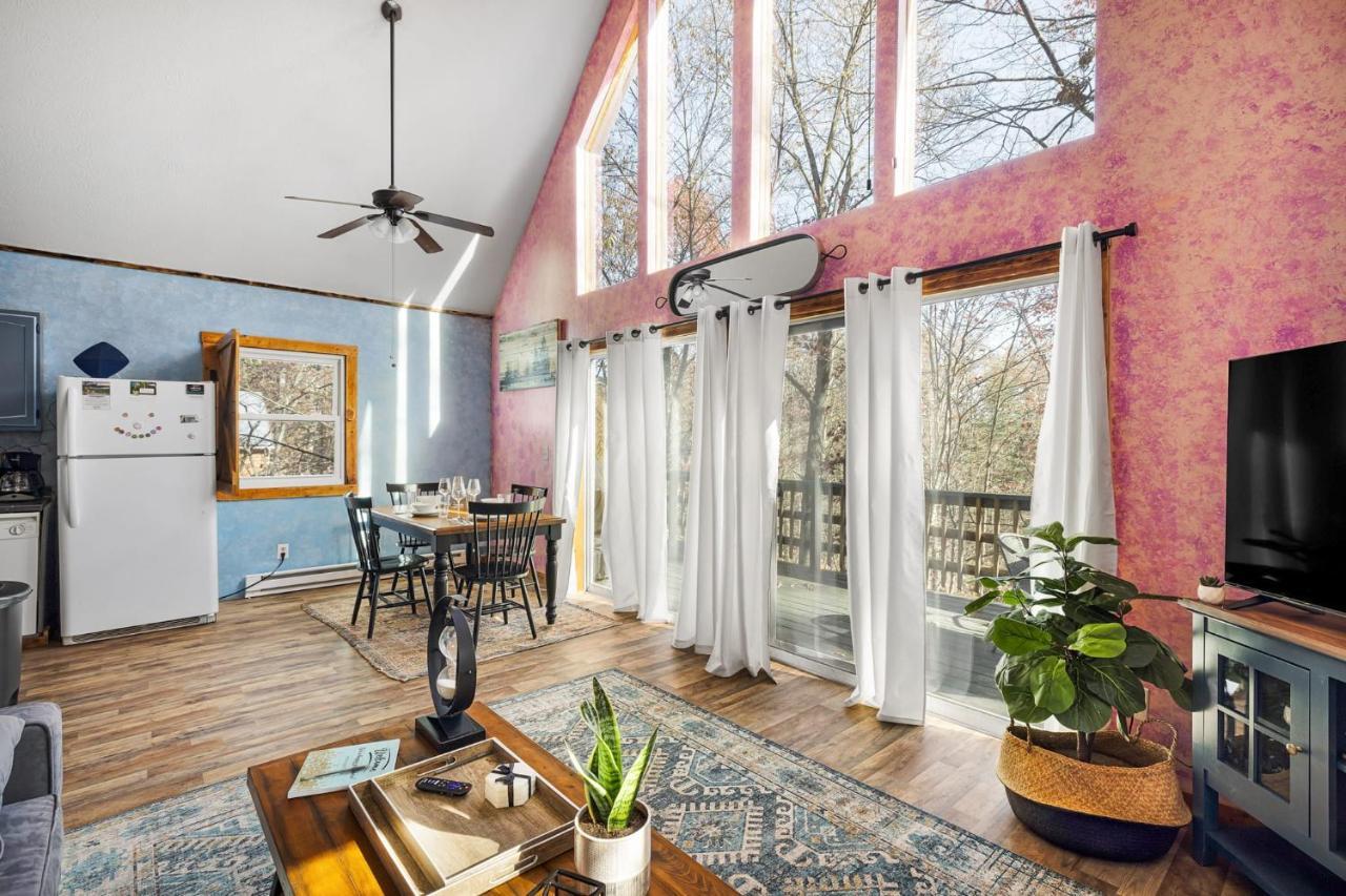 Quiet Loft Chalet Near Bryce W Hot Tub & Fire Pit Basye Exterior photo
