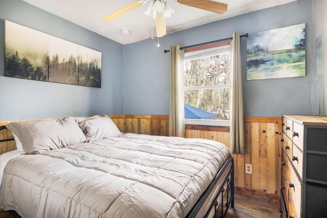 Quiet Loft Chalet Near Bryce W Hot Tub & Fire Pit Basye Exterior photo